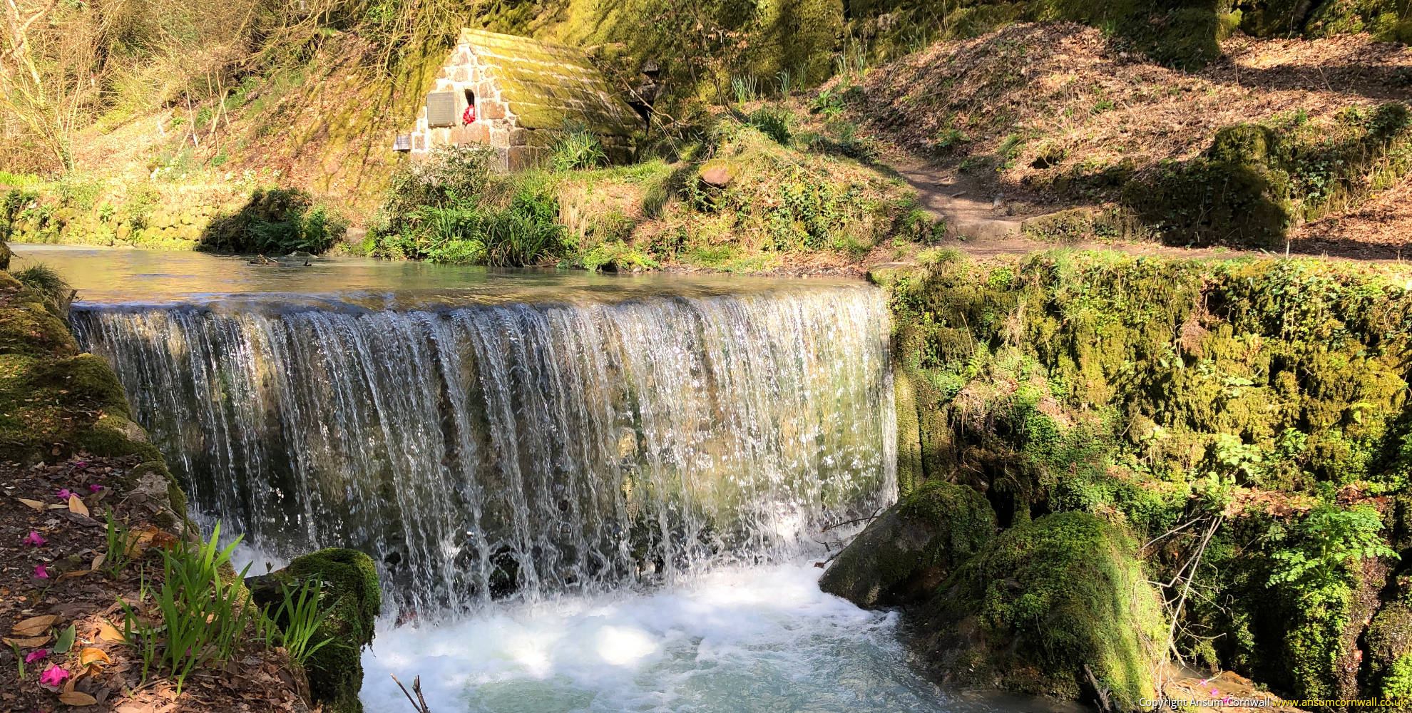 Menacuddle Well