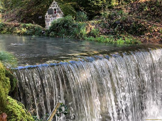 Menacuddle Well Thumbnail Photo 25